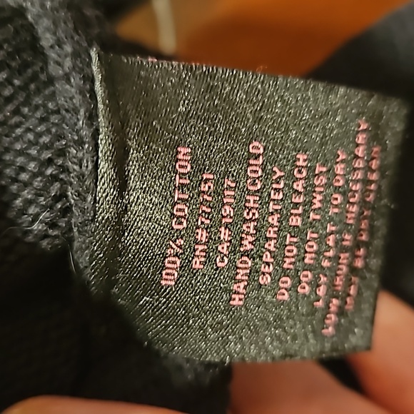 Betsey Johnson Skull Sweater Fleur-de-lis Spine Scoop Neck Sz M Black White - Picture 9 of 9